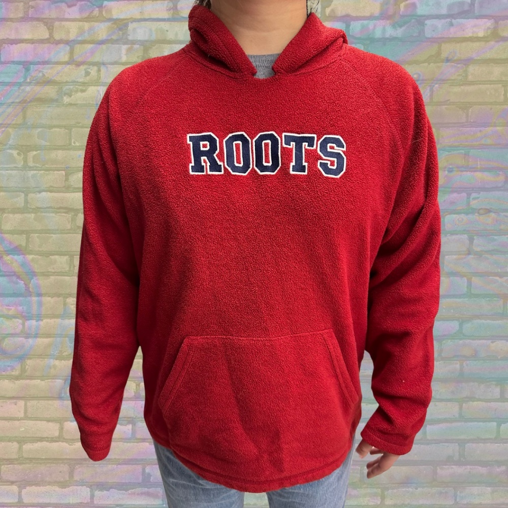 [SOLD] Vintage 90s Roots Center Spellout Embroidered Fleece Made in Canada Hood…